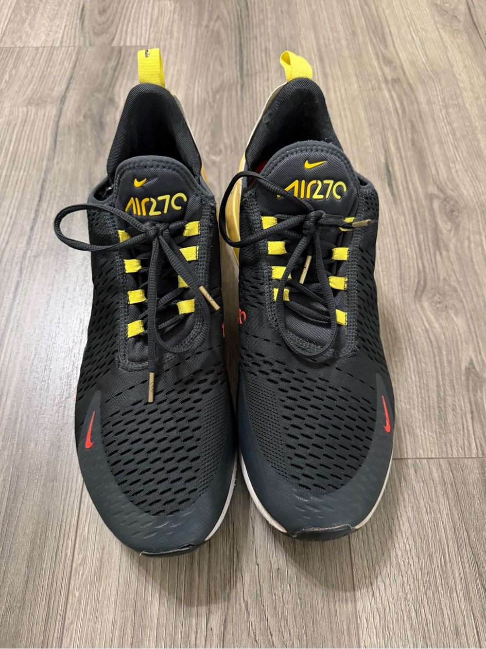 Nike Air Max 270 "Go The Extra Smile" sneakers